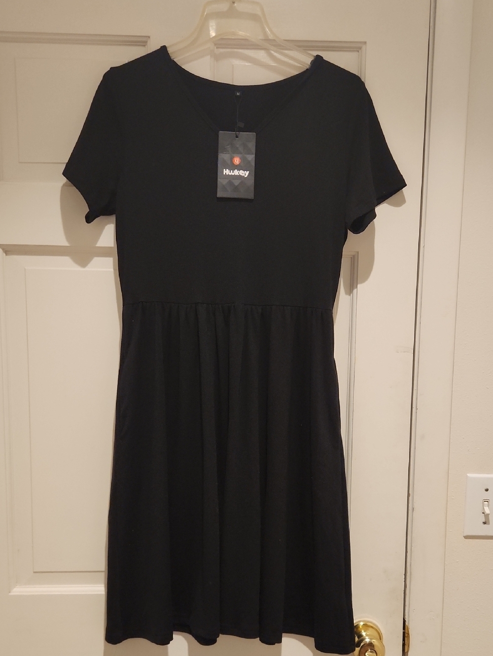 NWT Huukeay Black Short Sleeve Fit-and-Flare Dress Women's M Casual Summer Wear